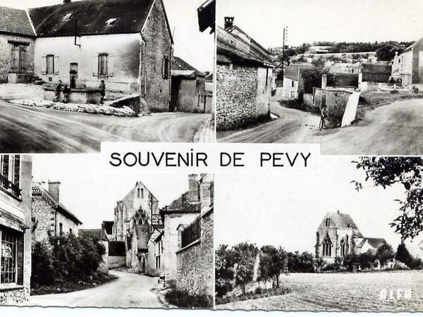 Carte postale époque après guerre 14-18